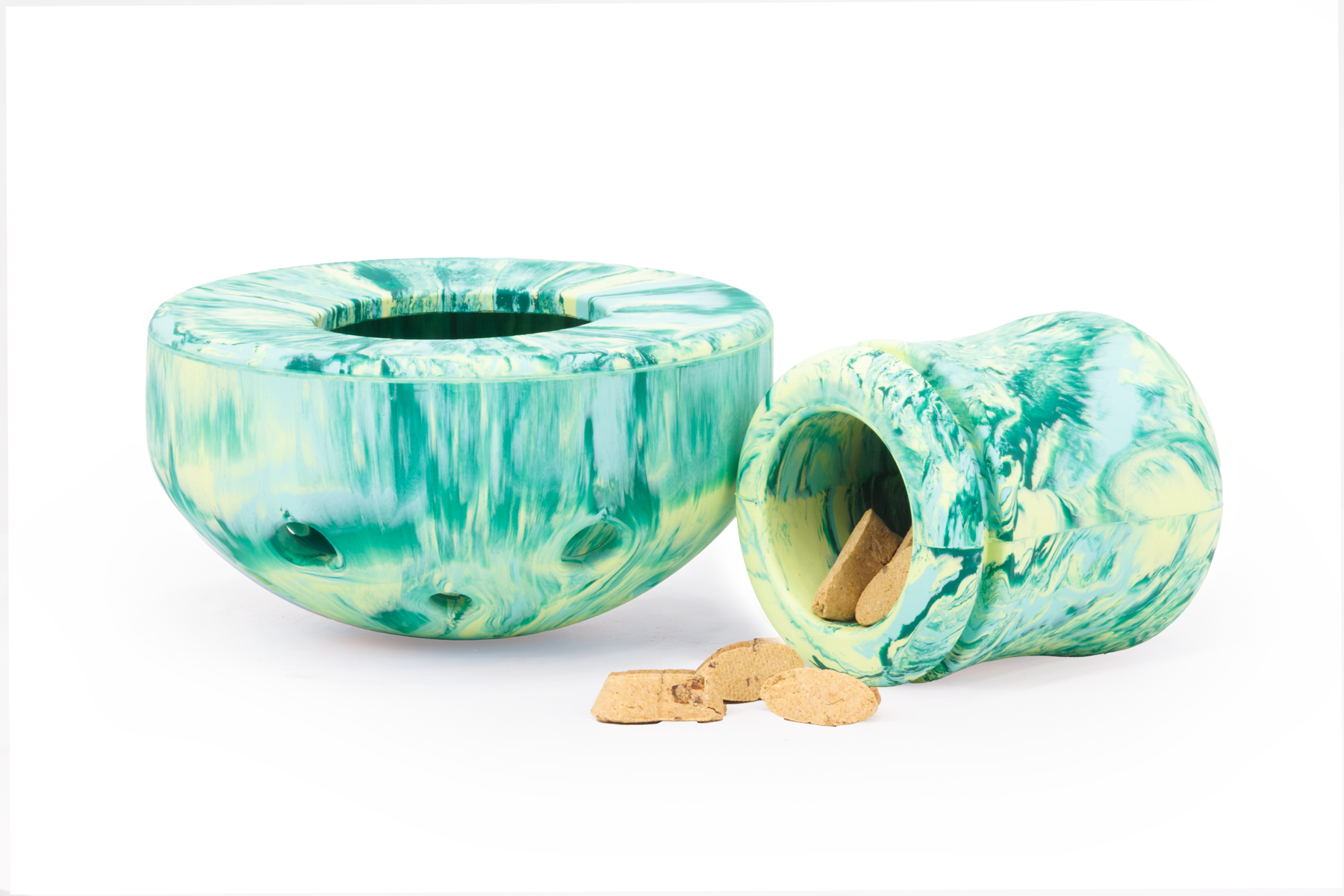 6095_Porchini_Moss-Green_Treats_SMALL_b2f81626-a279-4859-b98b-429bc732884c.png